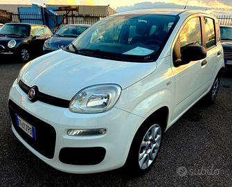 Fiat Panda 0.9 TwinAir Turbo Natural Power Lounge