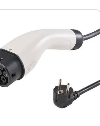 Caricatore per auto elettrica per uso domestico