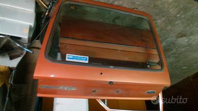 Portellone baule ford fiesta 1.1 ghia 1a serie