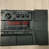 Pedaliera Zoom 707