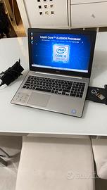 dell Inspiron 15 5570  8gb ram Ssd m2 128 gb