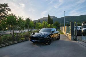 PORSCHE - Cayenne - 3.0 V6