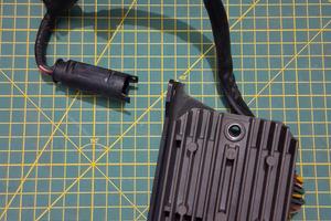 Regolatore di tensione BMW F800GS