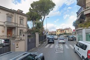 Stanza singola con balcone