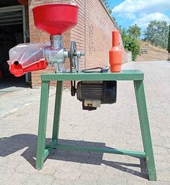 SPREMIPOMODORI A BANCO