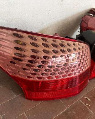 Coppia fanali posteriori Peugeot 407