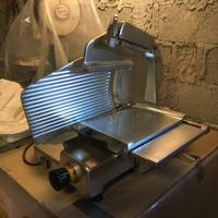 Affettatrice professionale – Lama 35 cm