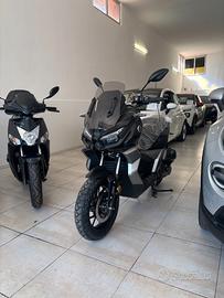 Voge Sfida SR2 ADV 200