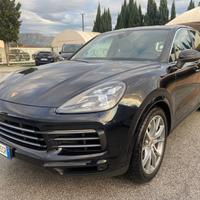 Porsche Cayenne 3.0 V6