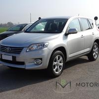 Toyota RAV4 5 Porte RAV4 Crossport 2.2 d-4d 2wd 15