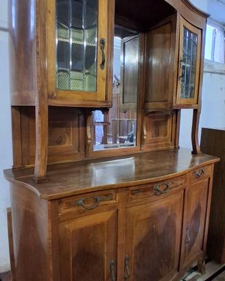 Credenza con alzata