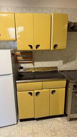 Cucina vintage anni 60