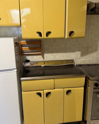 Cucina vintage anni 60
