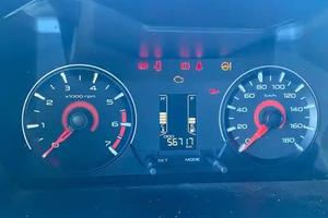 Mahindra kuv100 - 2019