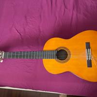 Chitarra acustica Yamaha