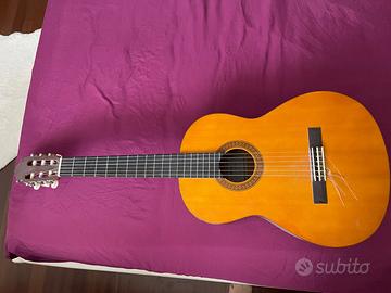 Chitarra acustica Yamaha