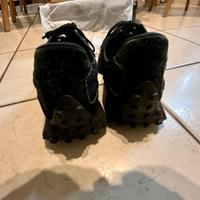 New Balance MS327 colore nero