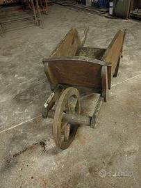 CARRIOLA IN LEGNO