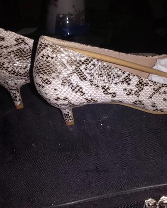 scarpe donna con tacco piccolo 