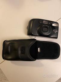 Macchina fotografica Yashica Zoomate 70