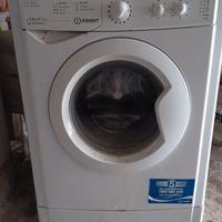 Lavatrice indesit
