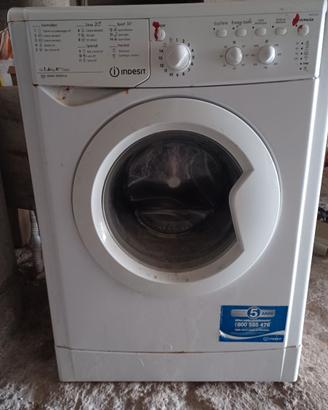 Lavatrice indesit