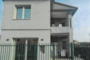 Immobile in asta di 99 m² con 4 locali e box auto 
