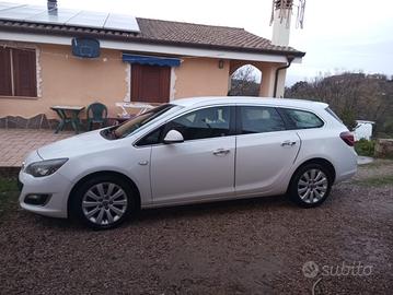 Opel astra sport tourer 1.7 s.w