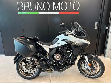 MV AGUSTA TURISMO VELOCE 800 LUSSO SCS