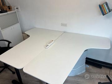 Scrivania angolare  Ikea Bekant