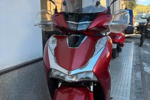Honda su 125