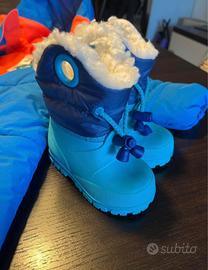 Tuta da sci e scarponcini da neve bambino