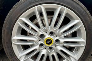 2 gomme estive Khumo 205/45 R17 nuove