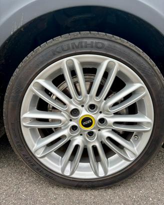 2 gomme estive Khumo 205/45 R17 nuove