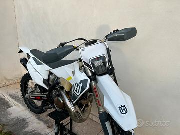 Husqvarna TE 250-2022