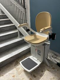Montascale garanzia e installazione compresa