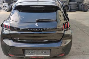 Portellone paraurti stop Peugeot 208 2021
