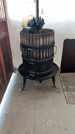 Oggetti per fare il vino