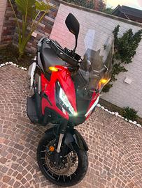 HONDA X-ADV 750 special edition anno 2024
