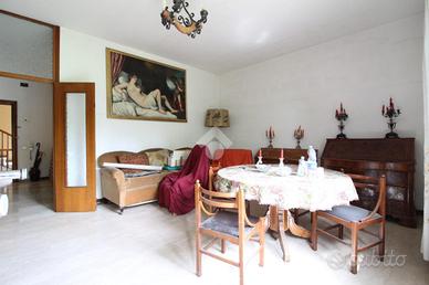 4 LOCALI A SAN LAZZARO DI SAVENA