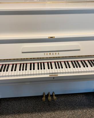 Pianoforte bianco- yamaha u1 bianco