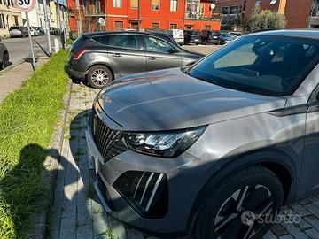 Peugeot 2008 allure 2024