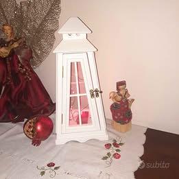 Lanterna artigianale a forma di faro