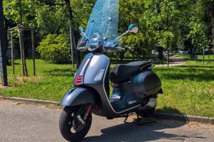 Piaggio Vespa 300 GTS - 2019