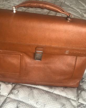 Borsa Piquadro, mai usata
