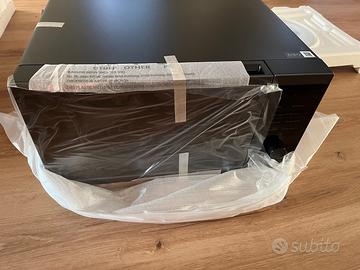 Microonde Samsung NUOVO mai usato, con grill