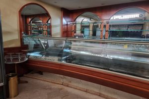 Negozio 140mq su 2 livelli