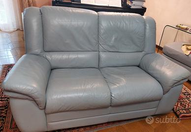 Divano in pelle Château d'Ax azzurro chiaro