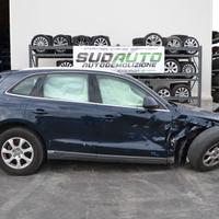 RICAMBI USATI AUTO AUDI Q5 2010 SIGLA MOTORE CAHA