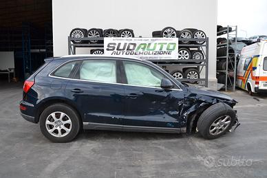 RICAMBI USATI AUTO AUDI Q5 2010 SIGLA MOTORE CAHA